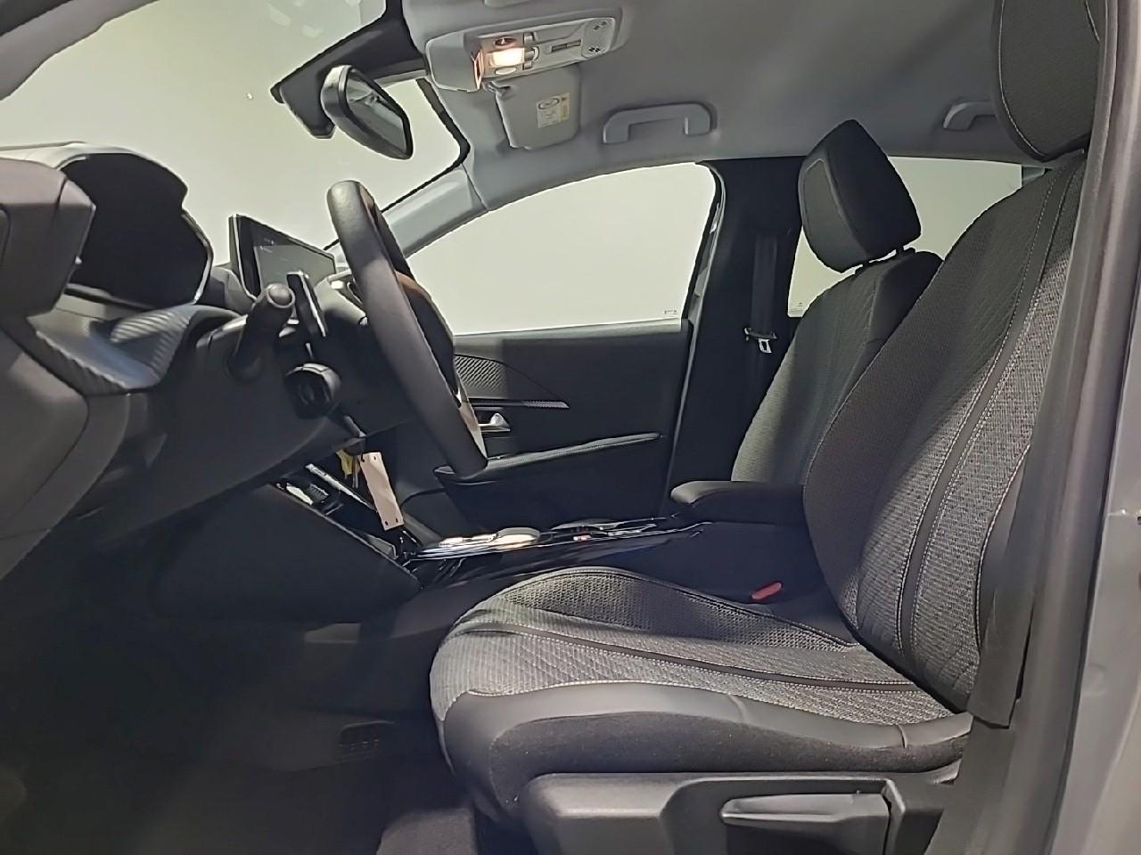 Peugeot 208 hybrid 100 e-dcs6 allure — photo 10