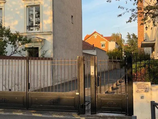 Parking 15 m²