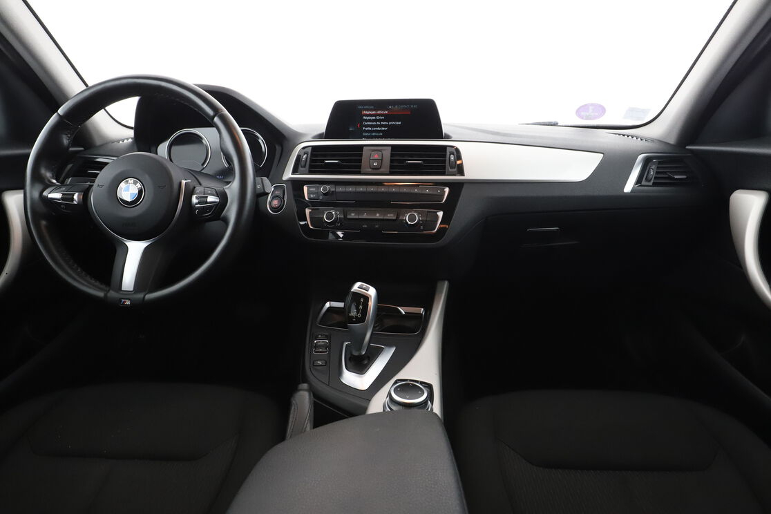 BMW Série 1 118i Lounge BVA8 — photo 11