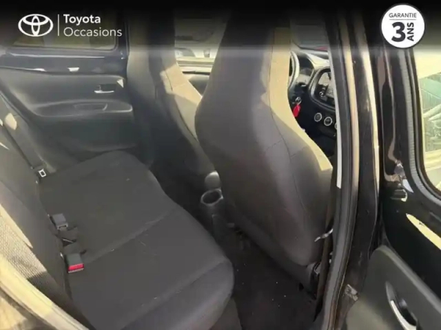 Toyota Aygo X 1.0 vvt-i 72ch dynamic — photo 7