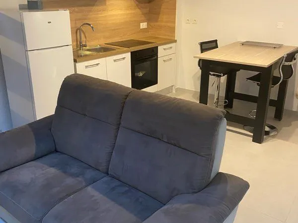 Duplex dans petit hameau