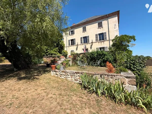 Maison 15 pièces 500 m²