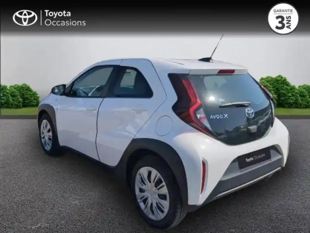 Toyota Aygo X 1.0 vvt-i 72ch dynamic my24 — photo 2