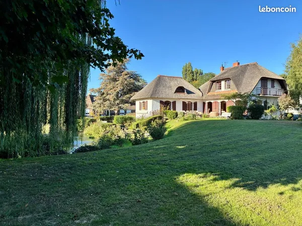 Propriété 6 pièces 181 m²