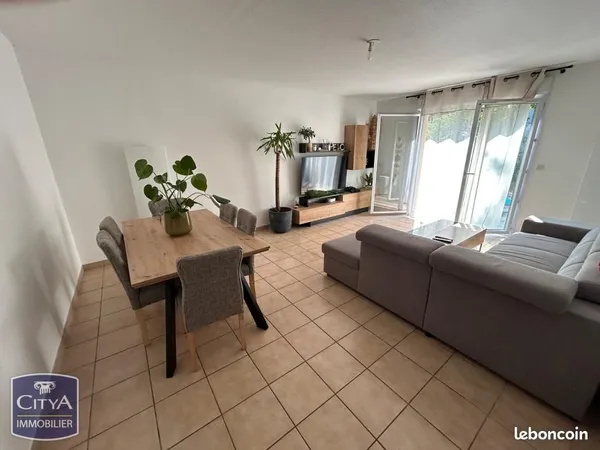 Villa 4 pièces 80 m²