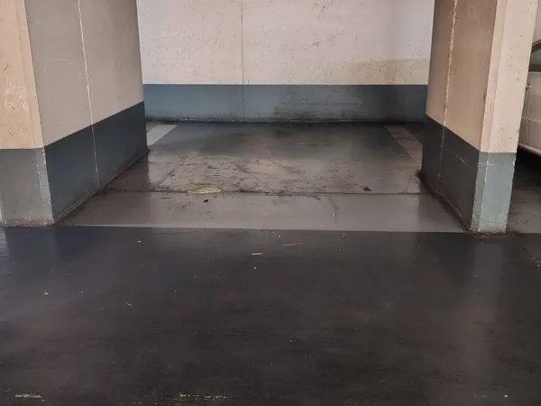 Parking 15 m²