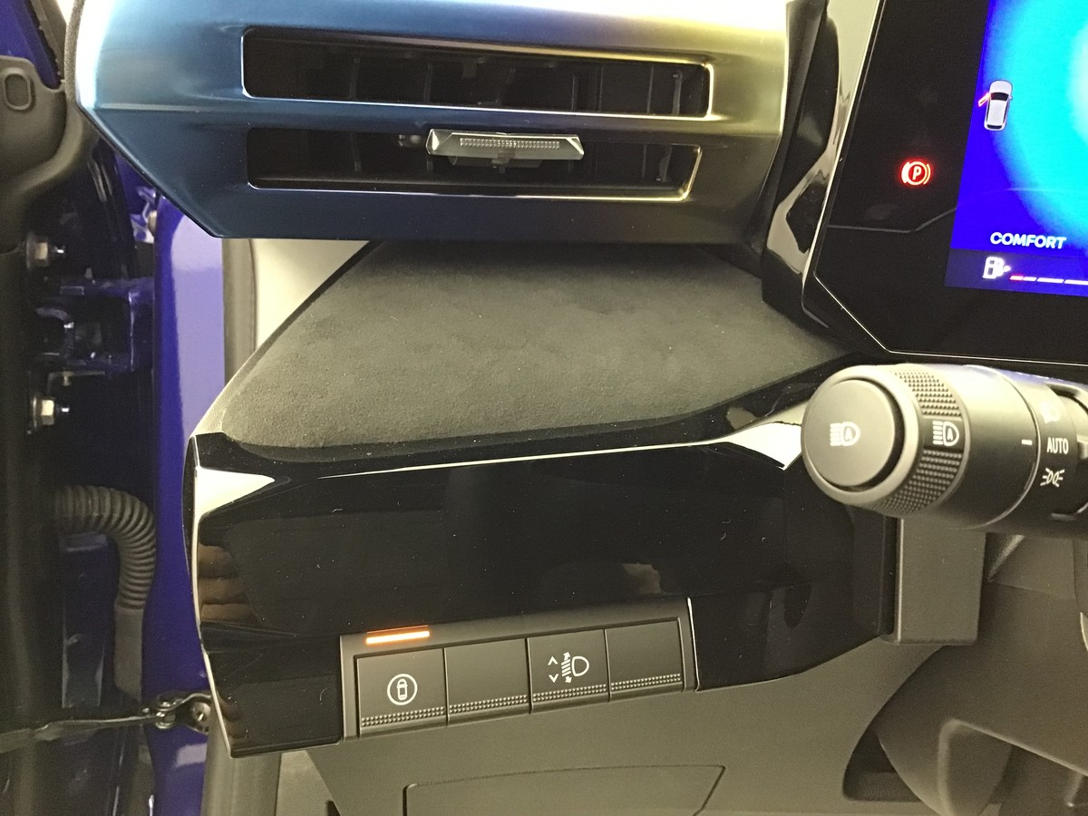 Renault Clio 6 — photo 26