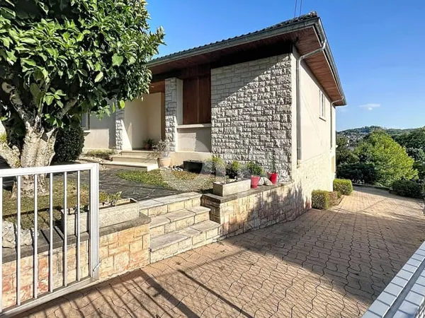 Maison 4 pièces 140 m²