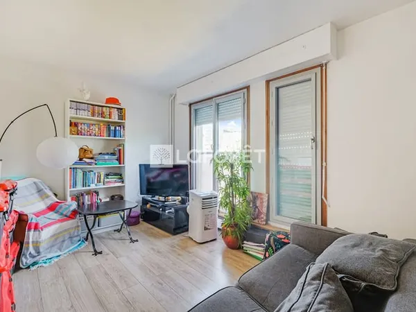 STUDIO RUE DAREAU