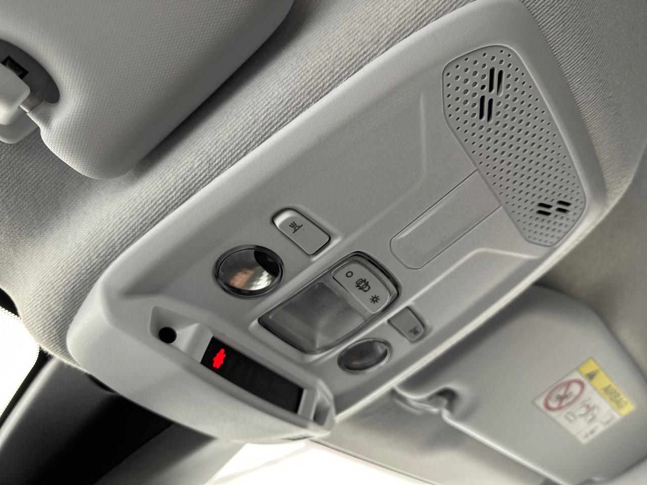 Peugeot 208 puretech 100 s&s bvm6 style — photo 30