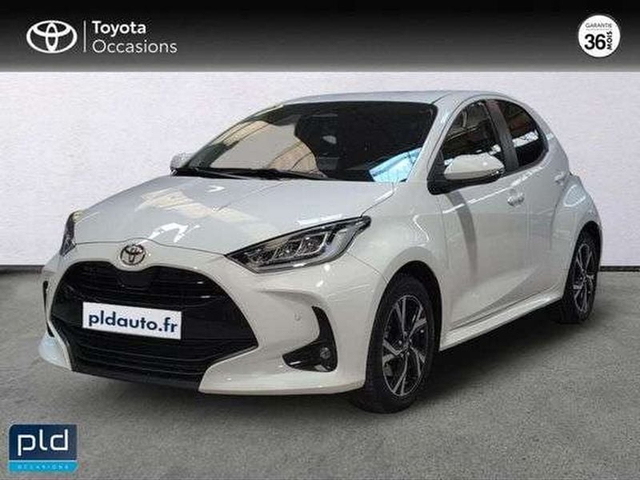 Toyota YARIS Toyota Yaris 116h Design 5p MC24