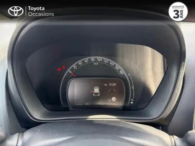 Toyota Aygo X 1.0 vvt-i 72ch active business — photo 14