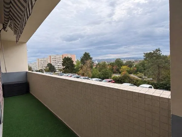 Appartement 85 m² entièrement rénové