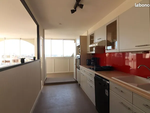 Appartement 4 pièces 77 m²