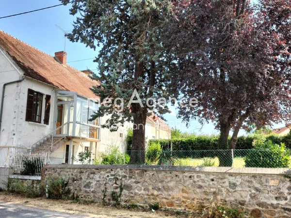 BATIMENT TYPE LONGERE POUR AMOUREUX DE RENOVATION