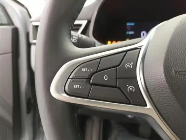 Renault Clio 1.6 e-tech 145ch full hybrid evolution - 25b — photo 9