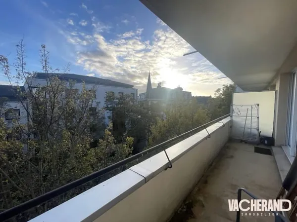 Appartement 3 pièces 77 m²