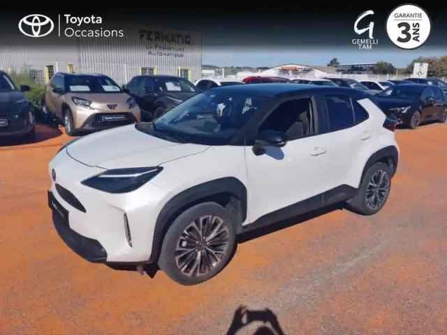 Toyota Yaris cross 116h collection awd-i my22