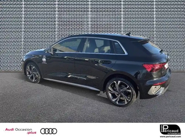 Audi A3 sportback 40 tfsie 204 s tronic 6 — photo 18