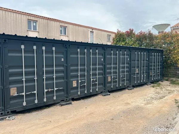 CONTENEUR et BOX DE STOCKAGE