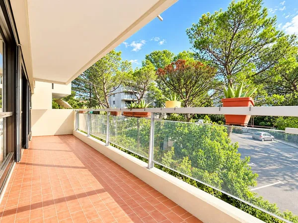 Appartement 5 pièces entre centre ville et golf à vendre à Saint-Raphaël -