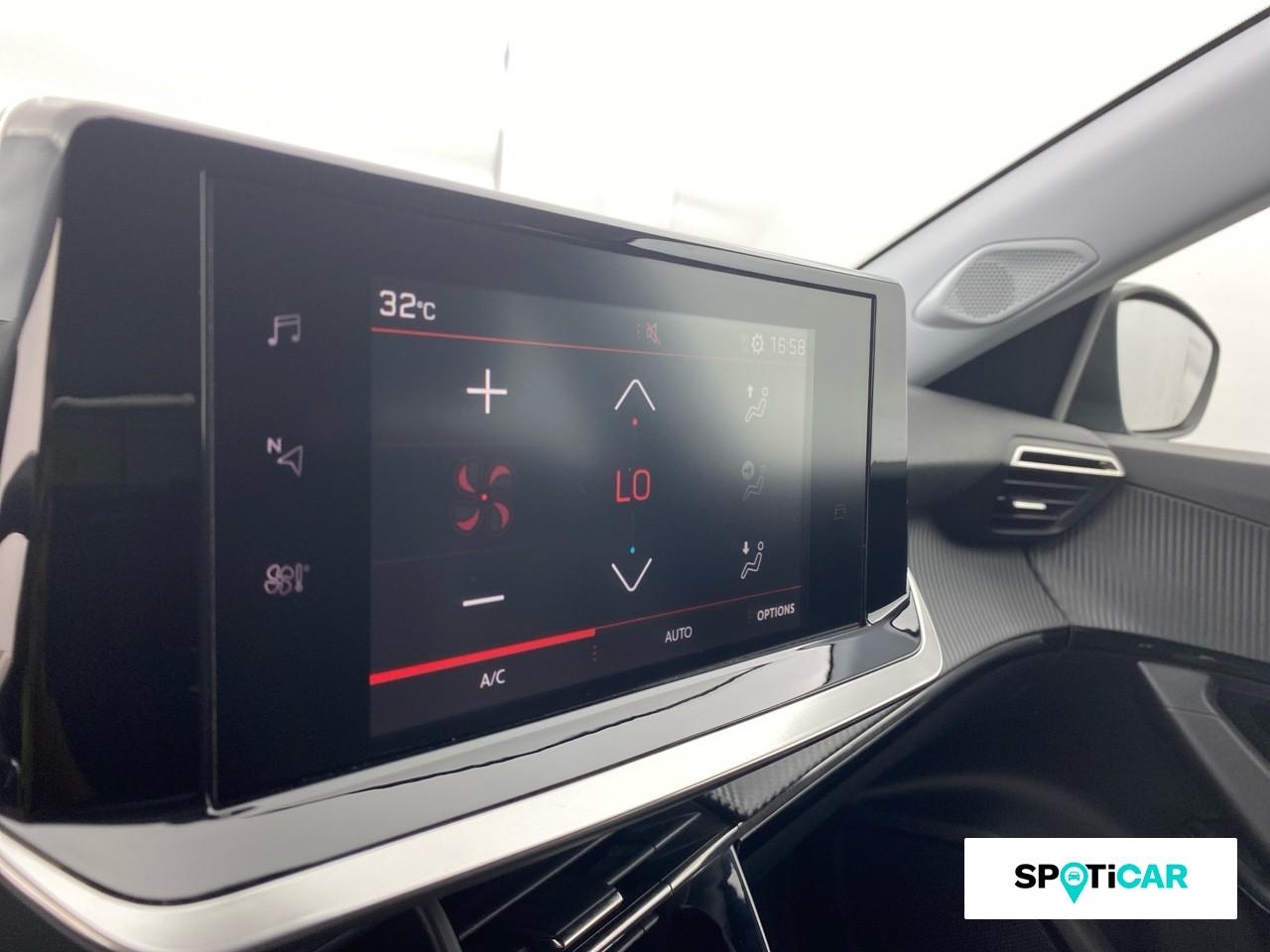 Peugeot 2008 1.2 puretech 130ch s&s allure pack eat8 — photo 13