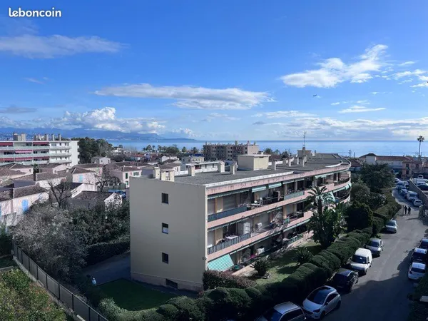 Studio meublé Antibes