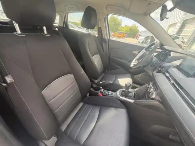 Mazda Cx3 skyactiv-g 120 signature — photo 27