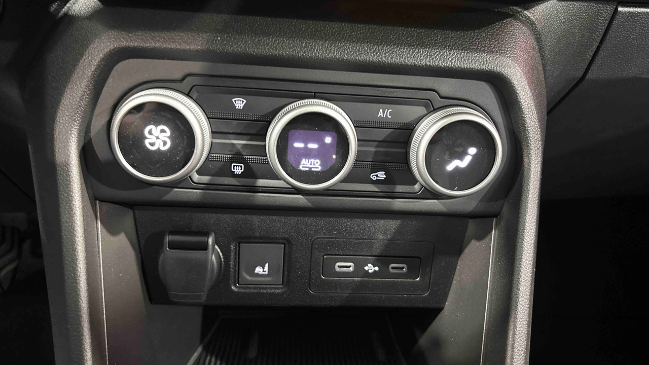 Dacia Jogger TCe 110 7 pl — photo 16