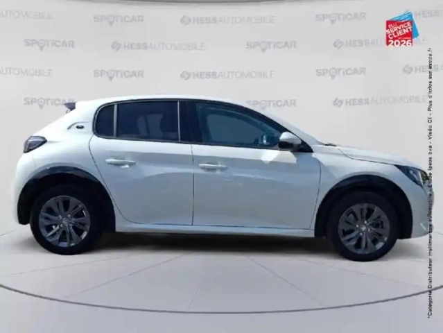 Peugeot 208 e- 136ch allure pack — photo 4