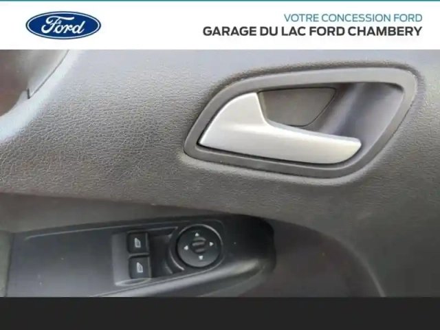 Ford Transit Courier 1.0e 100ch stop&amp;start limited — photo 13