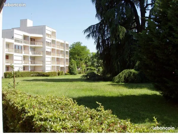 Studio meublé de 16m2 avec cave et parking - Talence (33400)