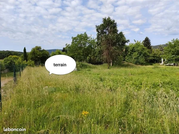 Joli terrain à bâtir