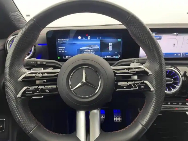 Mercedes Cla shooting brake 250 e hybrid eq 8g-dct — photo 23