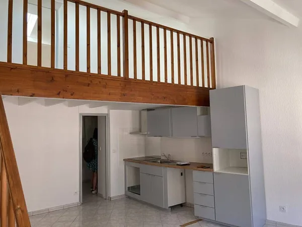 Appartement 2 pièces 61 m²