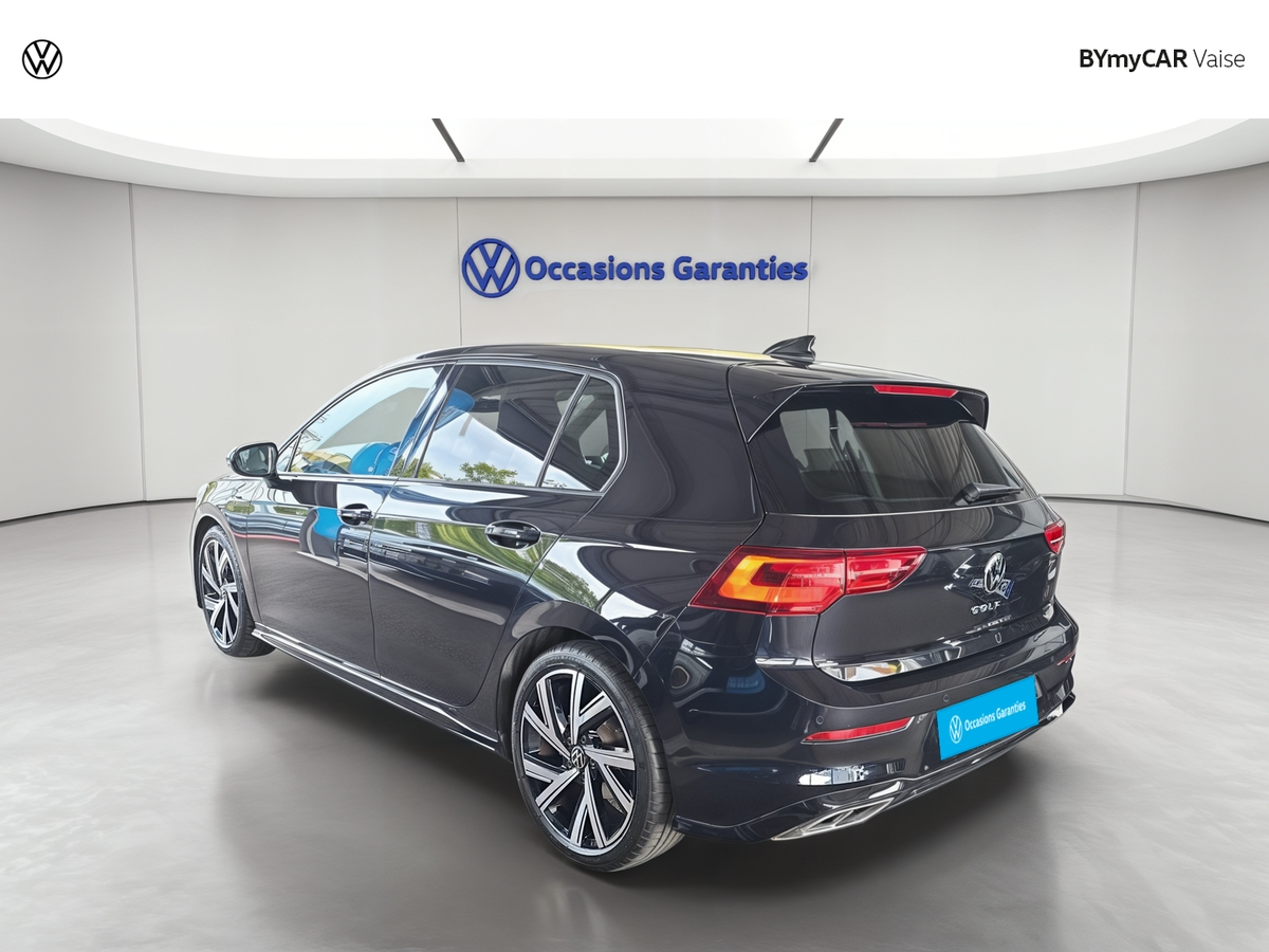 Volkswagen Golf 1.5 eTSI OPF 150 DSG7 — photo 3