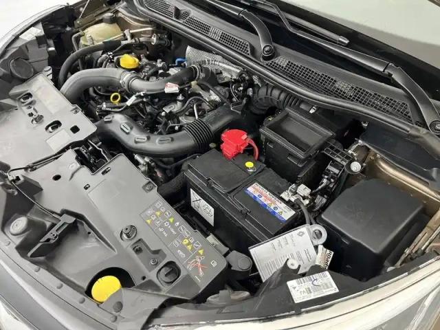 Renault Captur tce 120 energy — photo 34