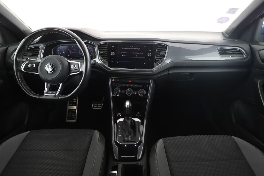 Volkswagen T-Roc 1.5 TSI EVO R-Line DSG7 — photo 11