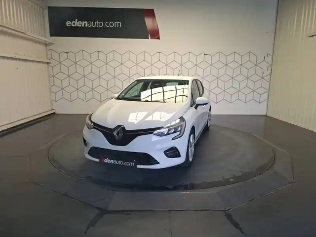 Renault Clio e-tech 140 - 21