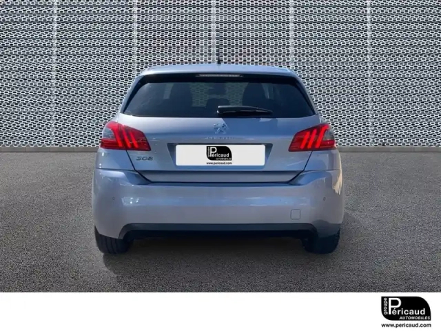 Peugeot 308 puretech 110ch s&amp;s bvm6 — photo 4