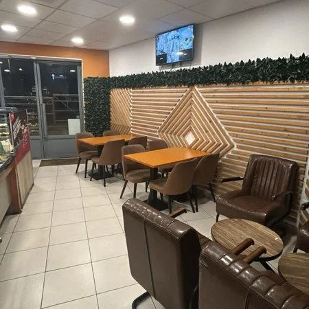 🔥 à vendre - fonds de commerce très rentable - petit casino + point chaud / restauration - face gare