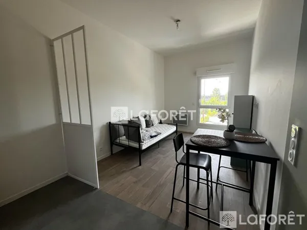 Studio 1 pièce 21 m²