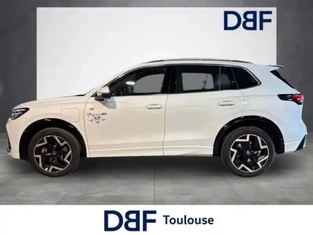 Volkswagen Tiguan 1.5 ehybrid 204ch dsg6 r-line — photo 2