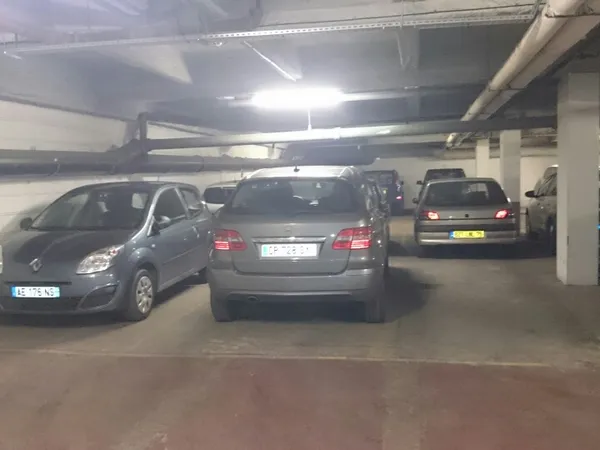 Vends parking