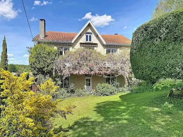 Maison 8 pièces 175 m²
