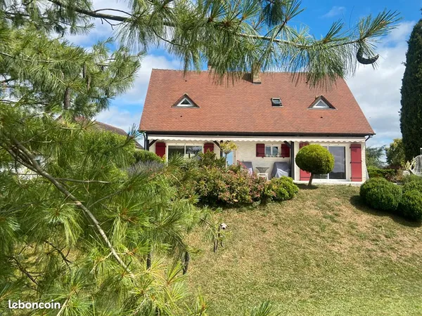 Maison 7 pièces 131 m²