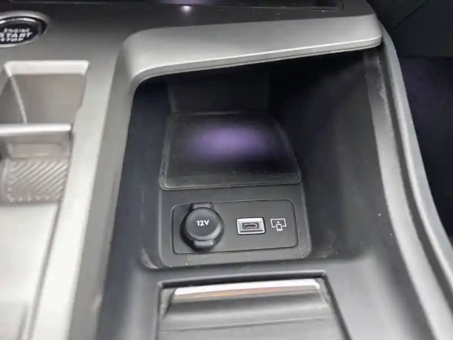 Peugeot 408 puretech 130 ch s&amp;s eat8 — photo 42