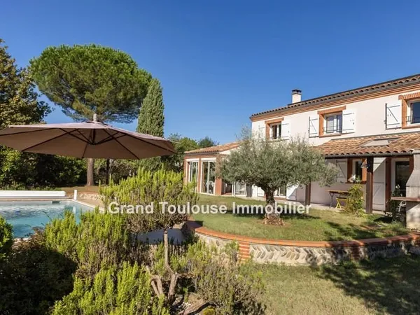 Maison 6 pièces 166 m²