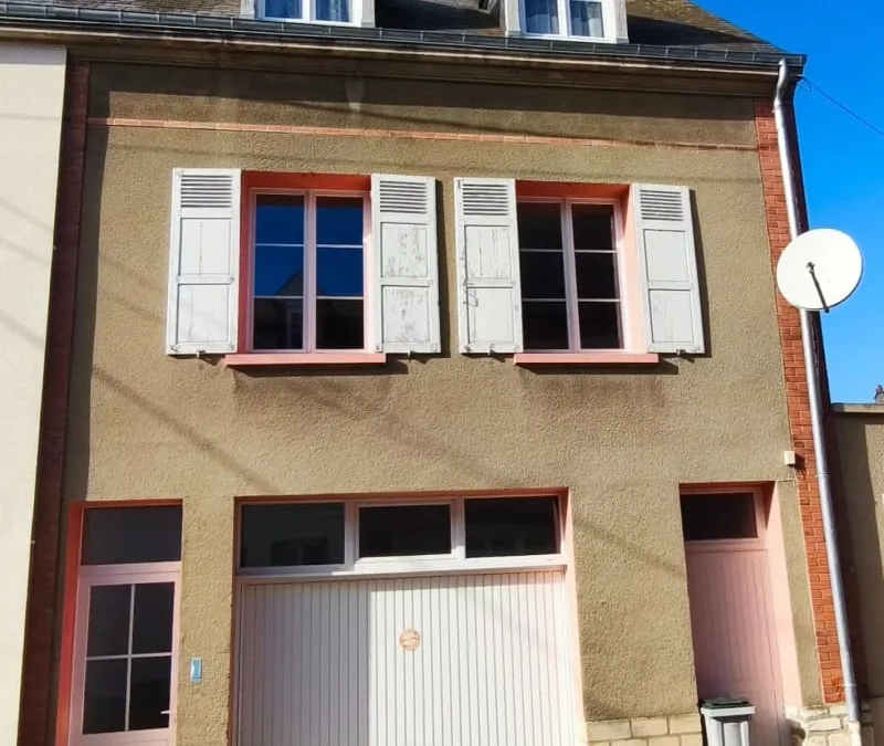 Photo 1