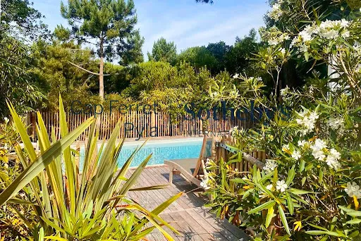 Maison 7 pièces 180 m²